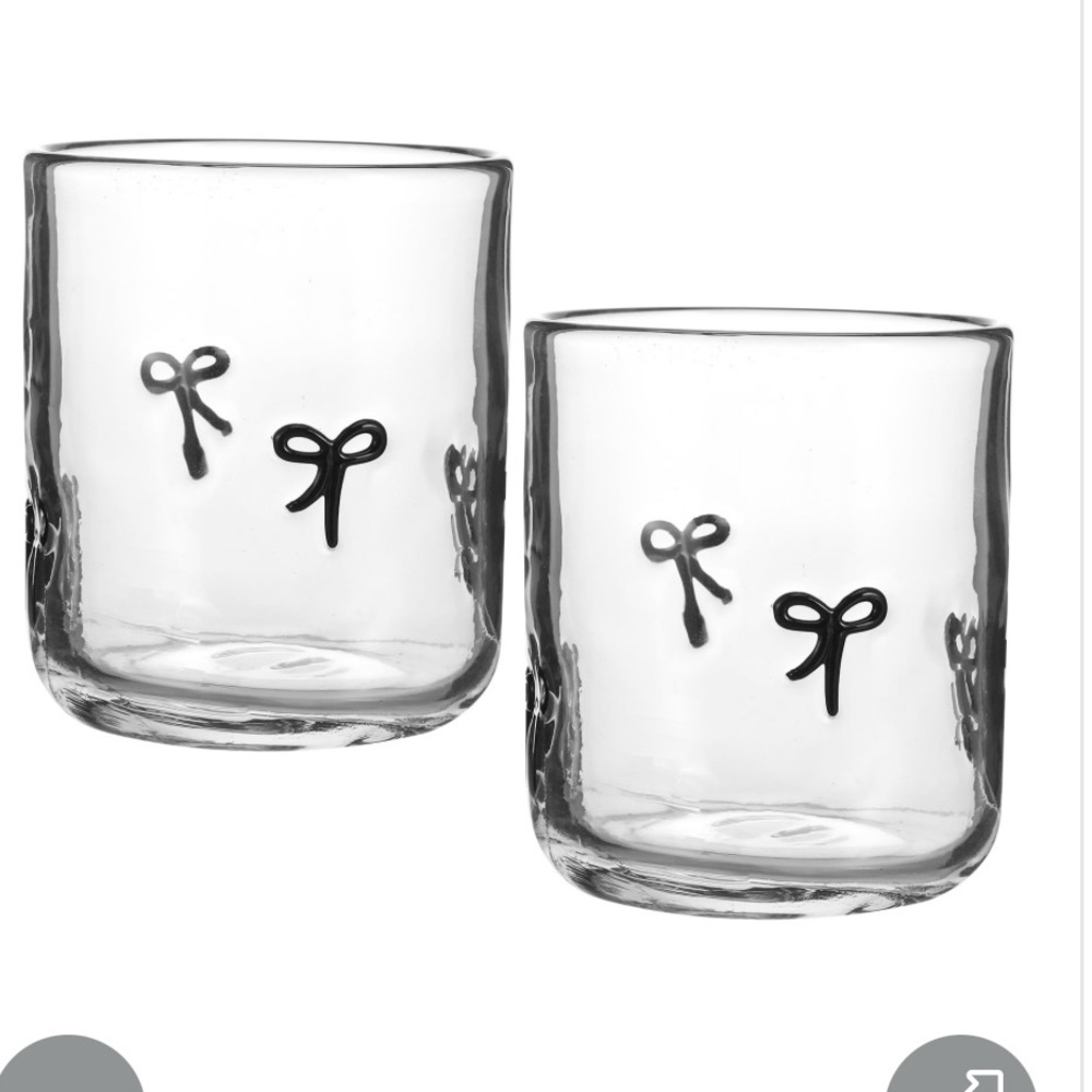 Elegant Black Bow Glass Tumblers